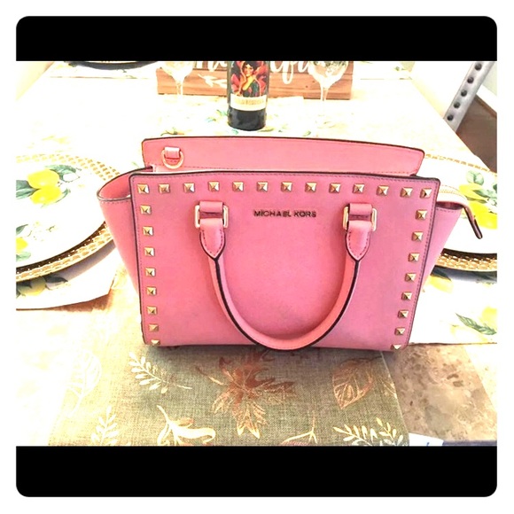 Michael Kors Bag - Picture 1 of 3